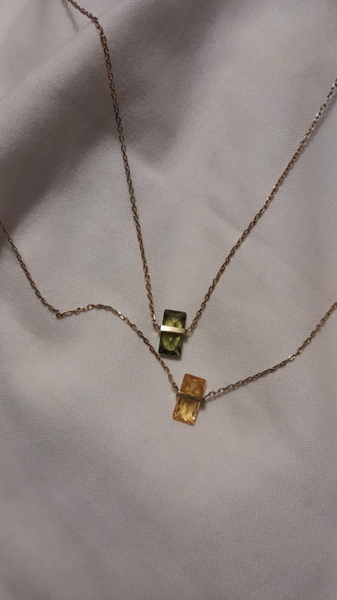 Collier Sylla