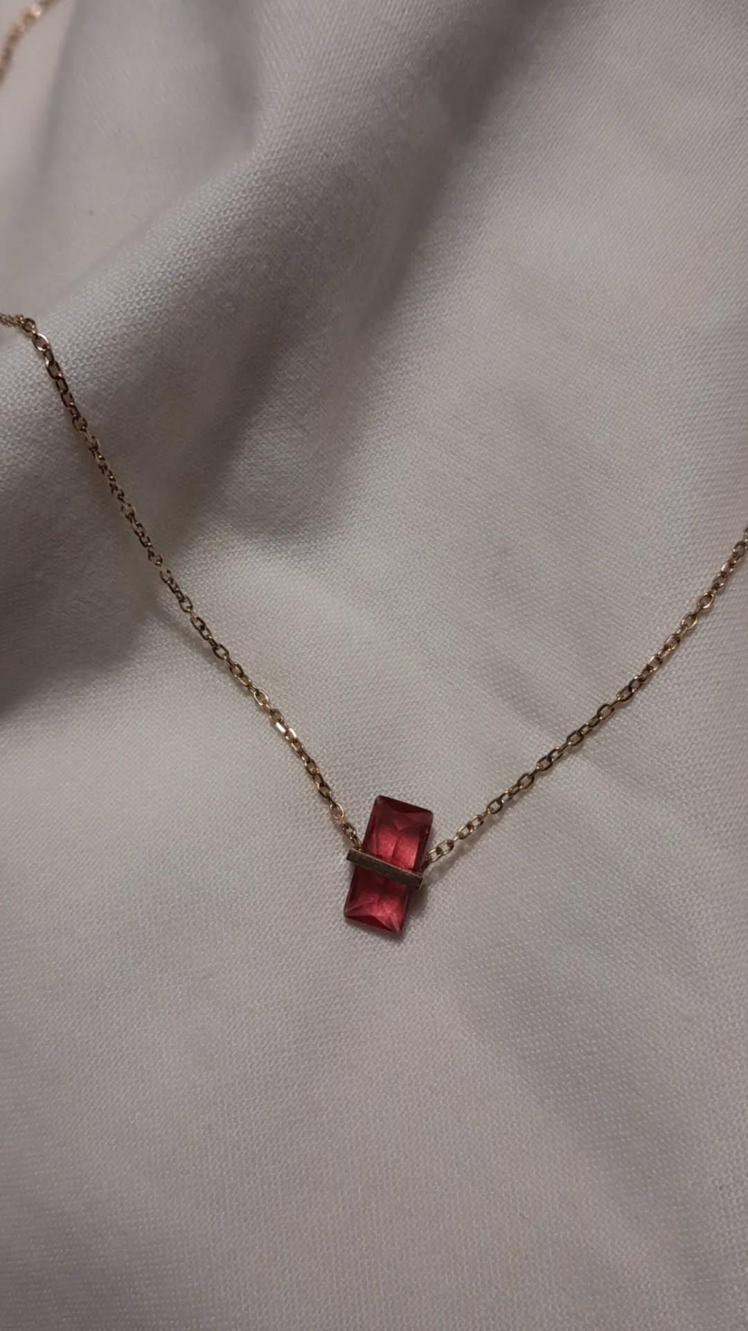 Collier Sylla