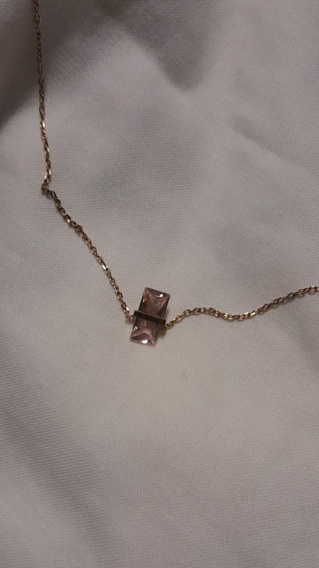 Collier Sylla