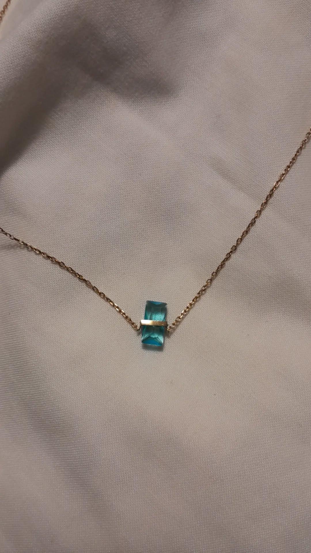 Collier Sylla