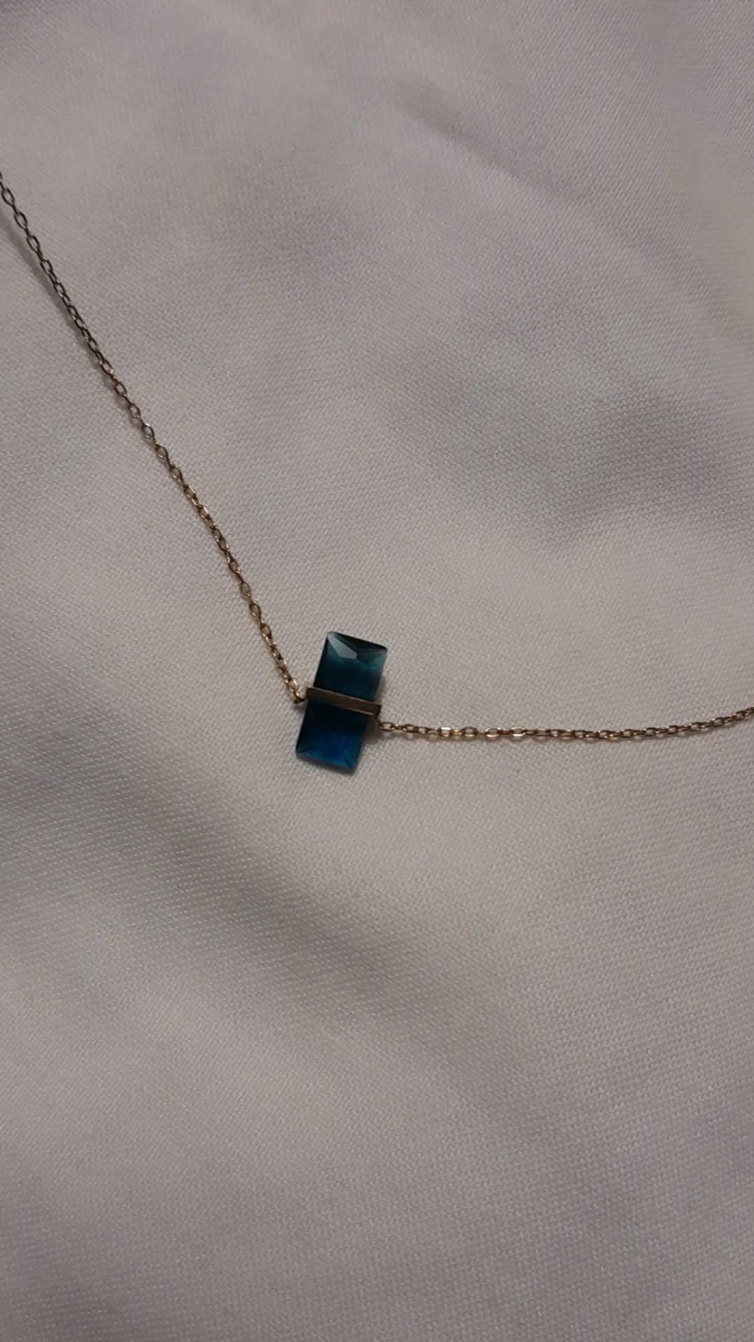Collier Sylla