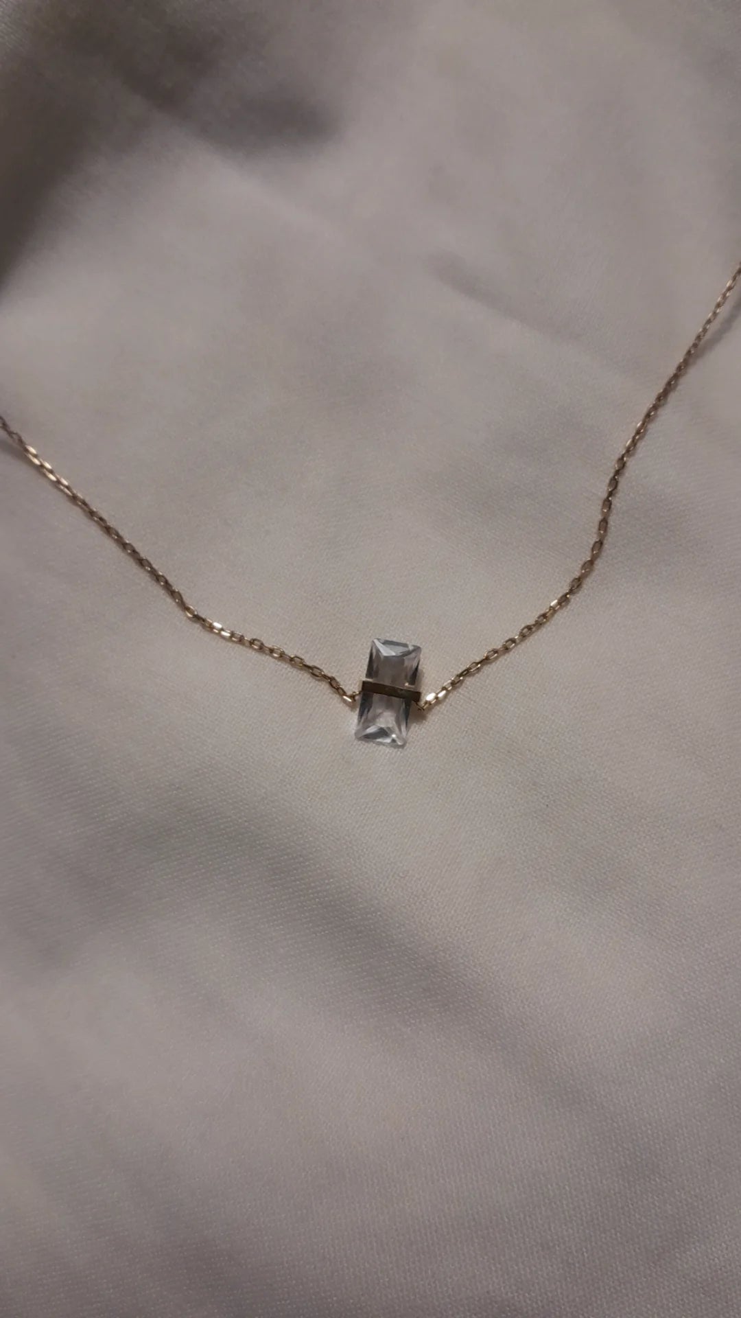 Collier Sylla