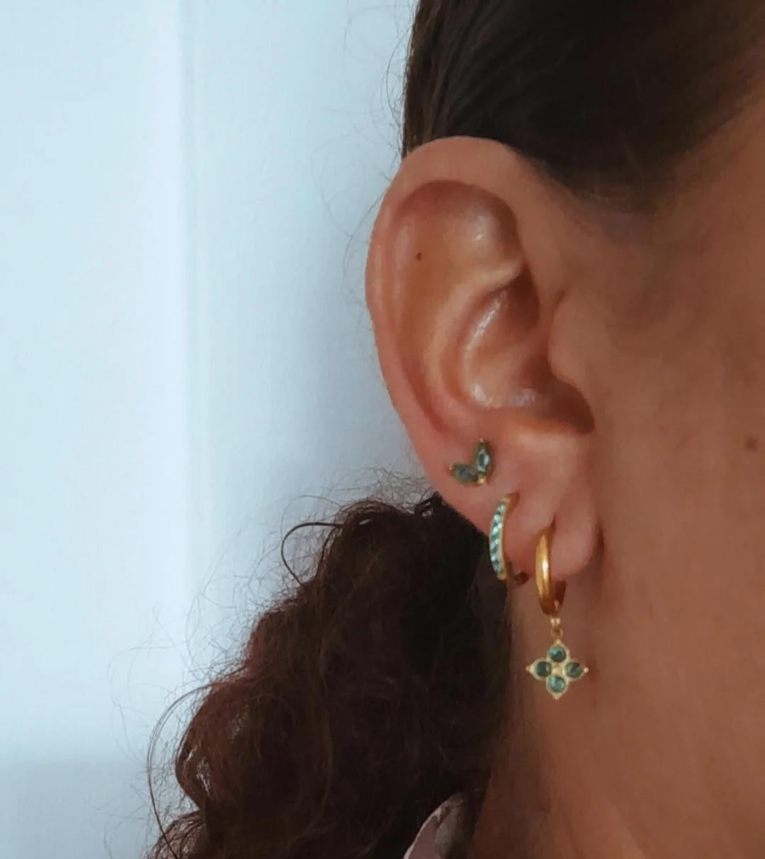 L'ensemble Daisy, boucles d'oreilles en acier inoxydable doré Peach Banana – vue 4