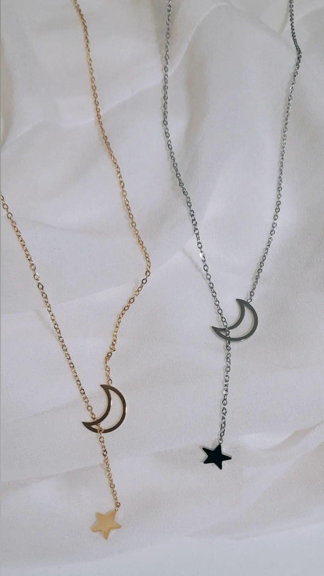 Collier Moon