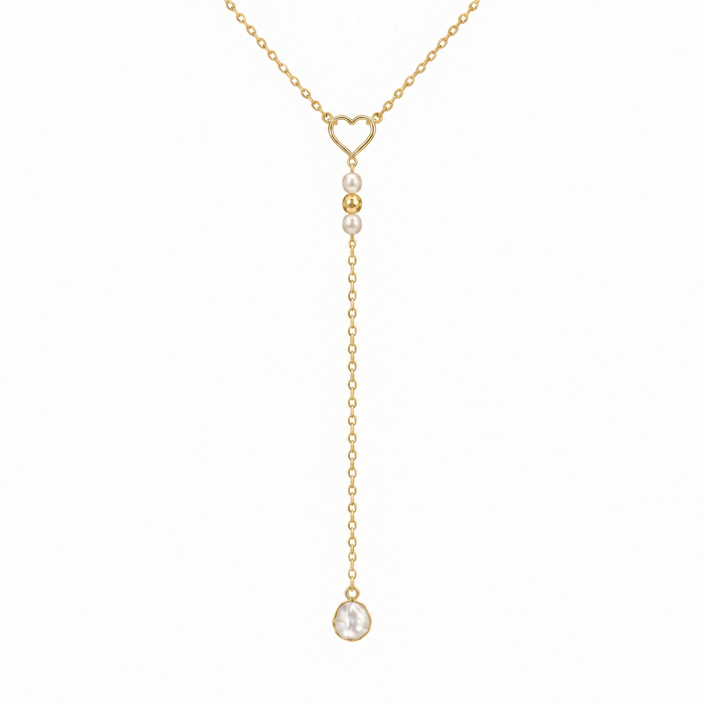 Arrière du collier avec petite perle centrale dorée martelée
