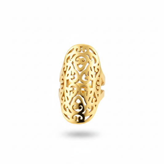 Bague Agathe ajourée dorée fond blanc
