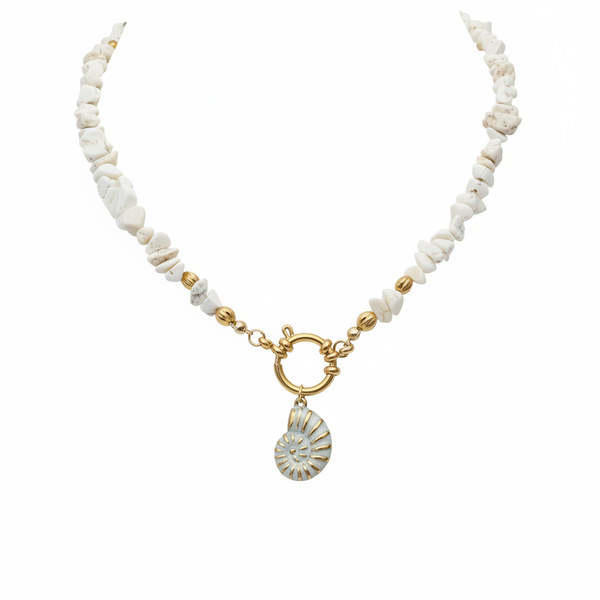 Collier pierres blanches perles dorées toggle fond blanc