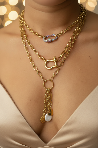 Colliers dorés layering strass multicolores