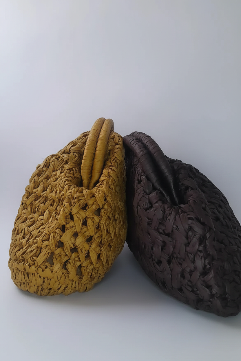 Duo pochettes moutarde et chocolat lumineux