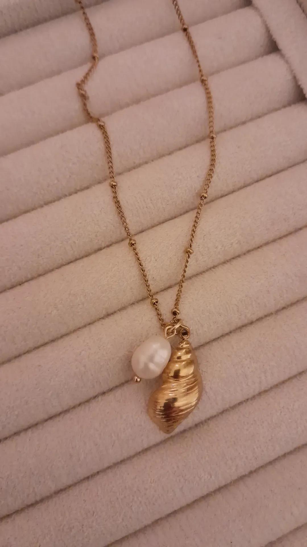 Les colliers Caraïbes