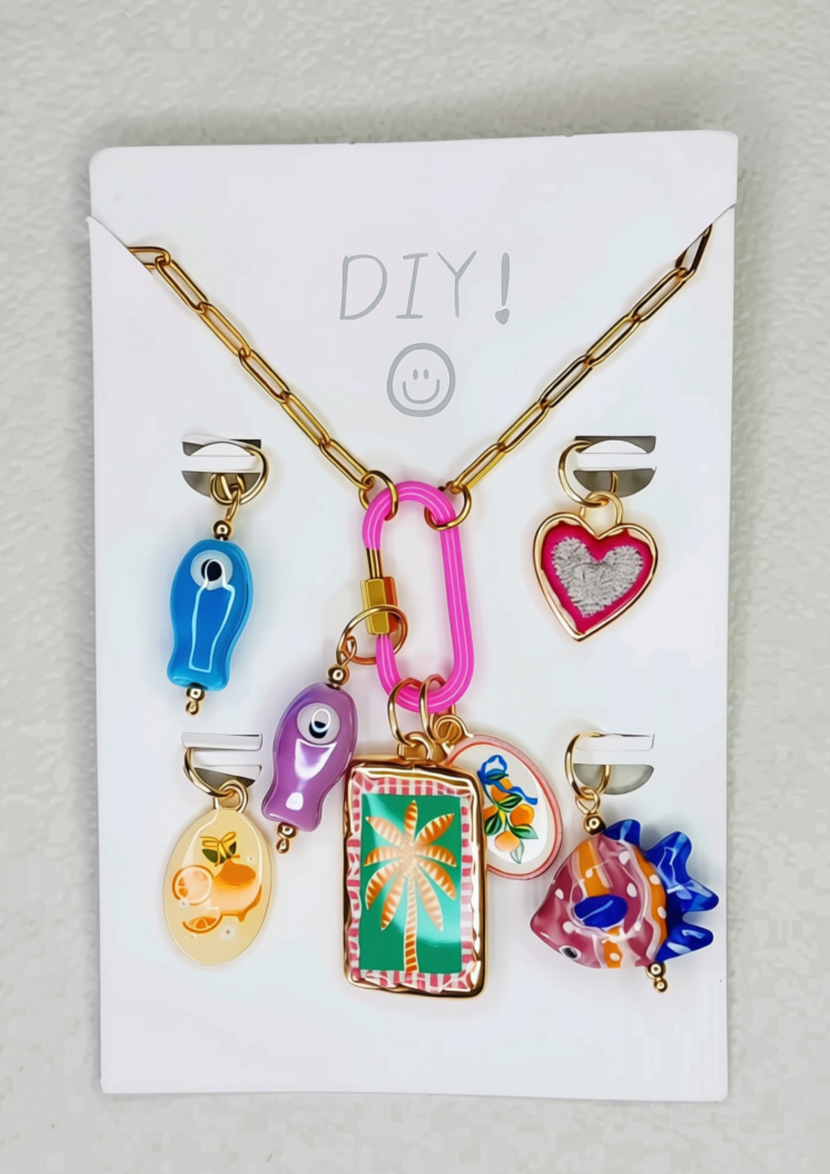 Les colliers Punchy, collier en acier inoxydable doré Peach Banana – vue 8