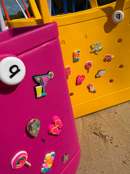 Le sac SUMMER POP avec 3 pins au choix